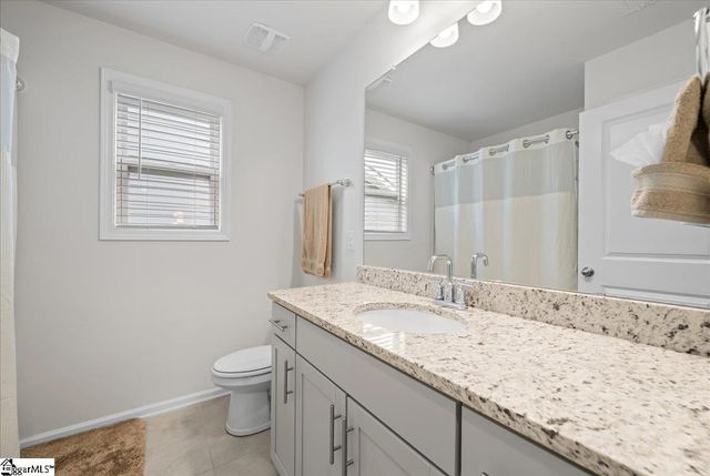 424 Raleighwood Lane, Simpsonville, SC 29681