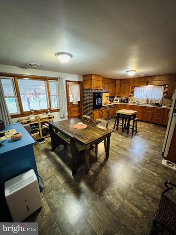 4705 SAINT GEORGE, Reading, PA 19606