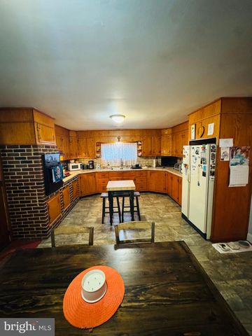 4705 SAINT GEORGE, Reading, PA 19606