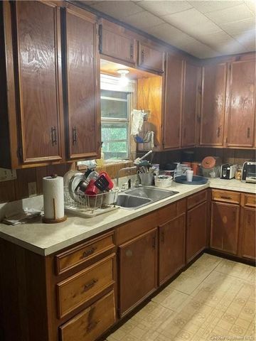 19393 Clifton Road, Iowa, LA 70647