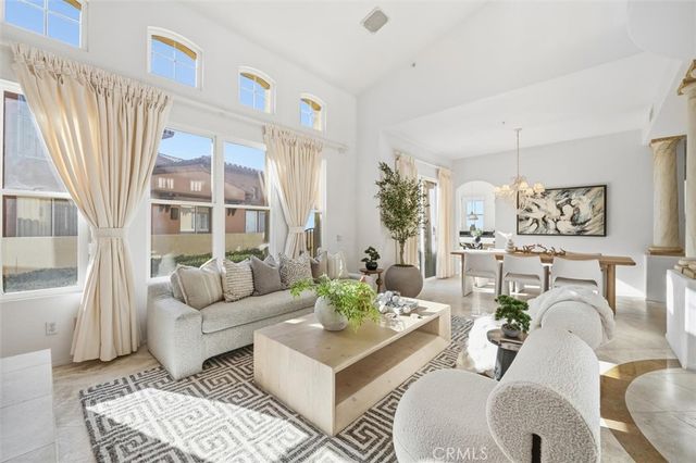 21 Splendore Dr, Newport Coast, CA 92657