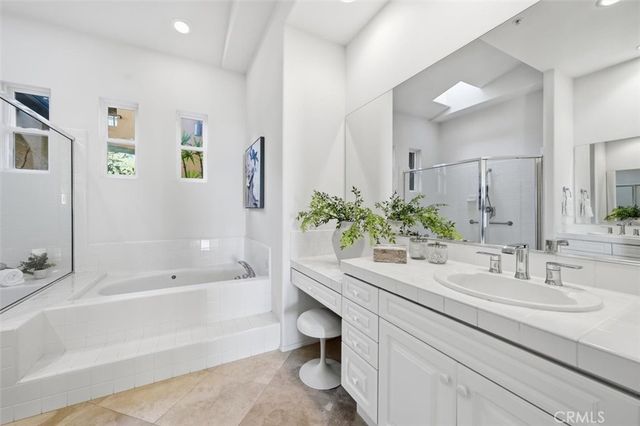 21 Splendore Dr, Newport Coast, CA 92657