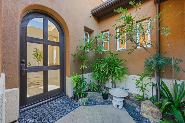 21 Splendore Dr, Newport Coast, CA 92657