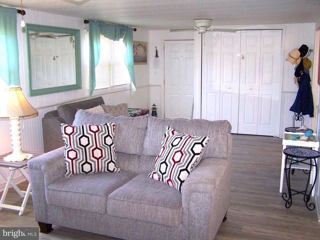 13305 NANTUCKET RD, Ocean City, MD 21842