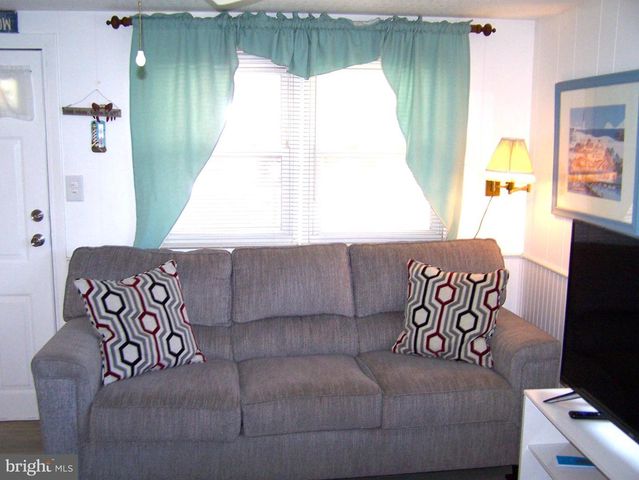 13305 NANTUCKET RD, Ocean City, MD 21842