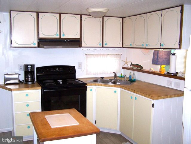 13305 NANTUCKET RD, Ocean City, MD 21842