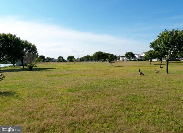 13305 NANTUCKET RD, Ocean City, MD 21842
