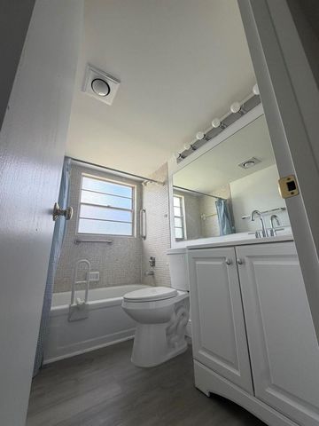 266 Brighton G, Boca Raton, FL 33434