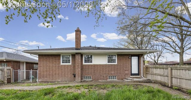 24620 Wood Street, Saint Clair Shores, MI 48080