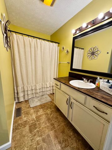 17 Northridge Drive, Somerset, KY 42503