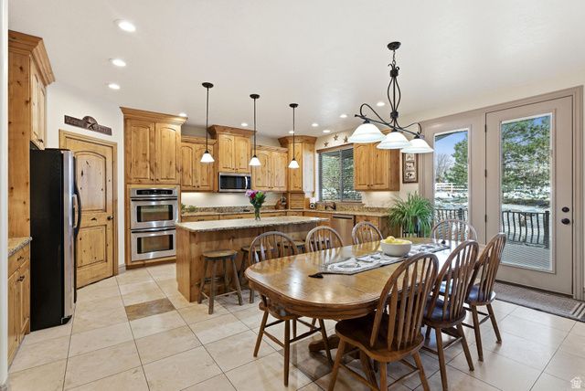 15056 S PASTORAL WAY, Bluffdale, UT 84065