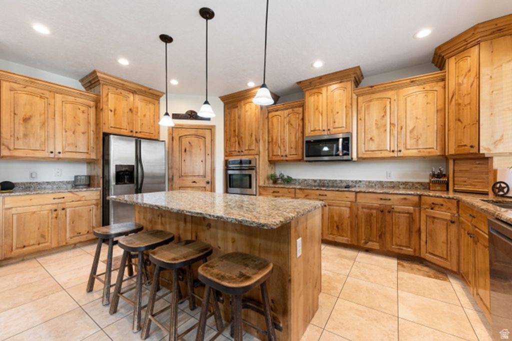 Image 13 of property listing at 15056 S PASTORAL WAY, Bluffdale, UT 84065