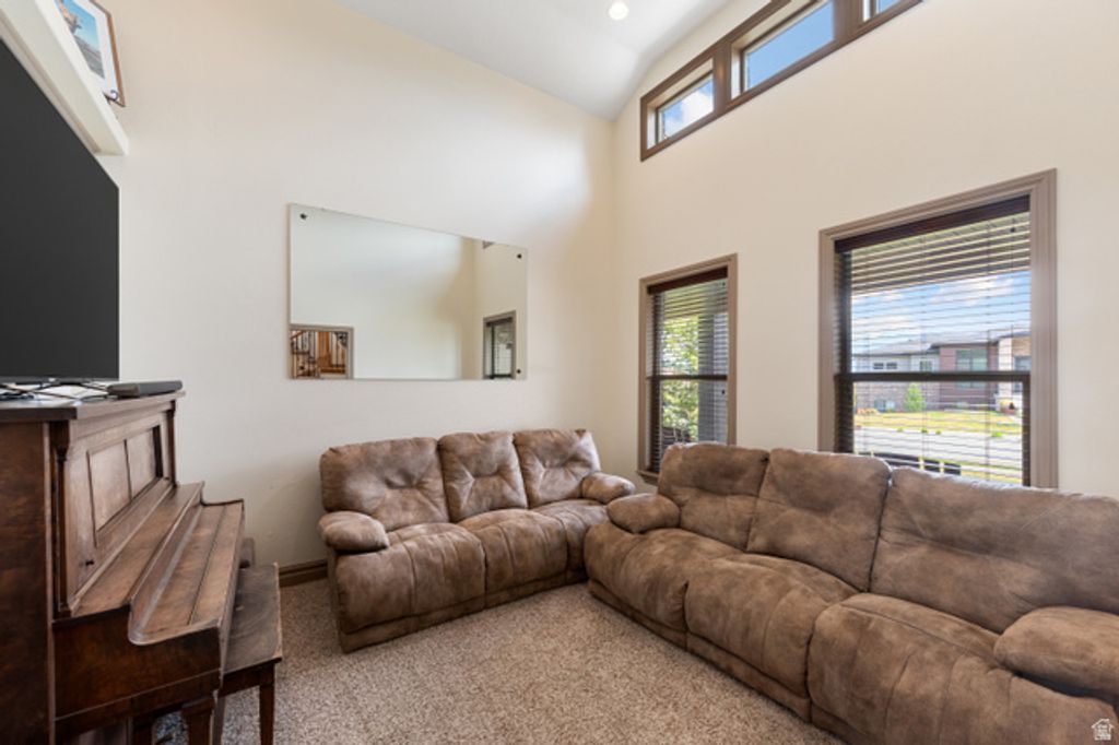 Image 5 of property listing at 15056 S PASTORAL WAY, Bluffdale, UT 84065