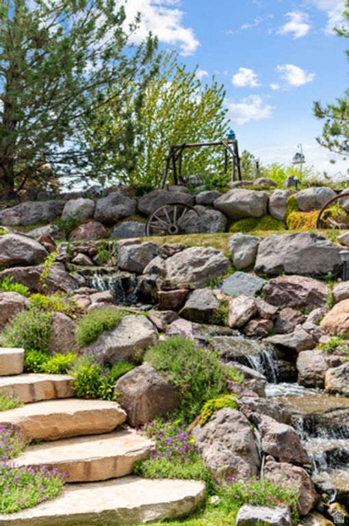 Image 52 of property listing at 15056 S PASTORAL WAY, Bluffdale, UT 84065