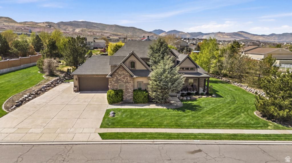 Image 61 of property listing at 15056 S PASTORAL WAY, Bluffdale, UT 84065