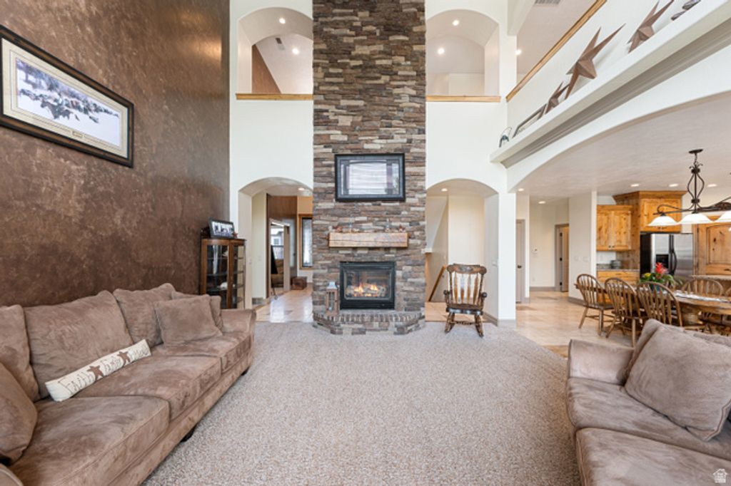 Image 9 of property listing at 15056 S PASTORAL WAY, Bluffdale, UT 84065