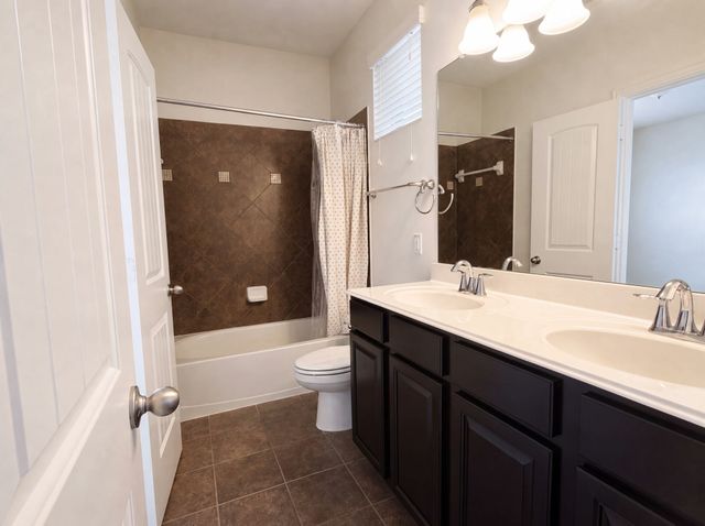 8772 Iron Horse Drive, Irving, TX 75063
