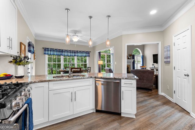 50 Barrington Grange Court, Sharpsburg, GA 30277