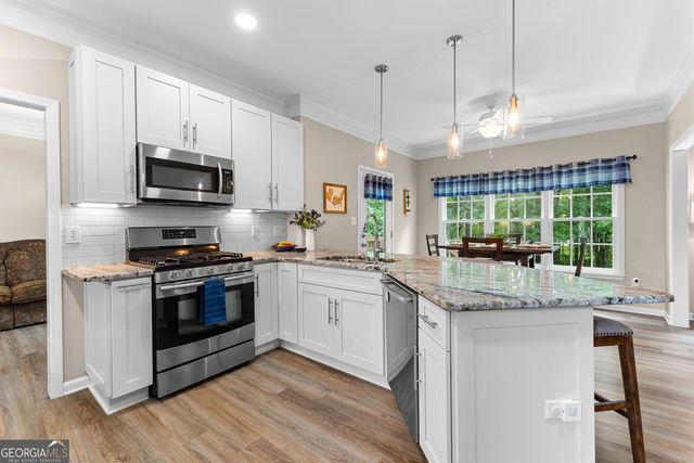 50 Barrington Grange Court, Sharpsburg, GA 30277