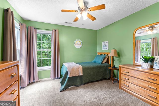 50 Barrington Grange Court, Sharpsburg, GA 30277