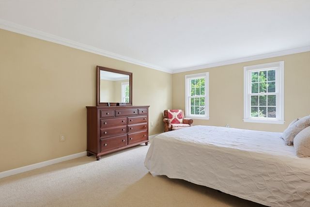 27 Heritage Avenue, Ashland, MA 01721