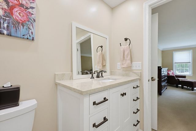 27 Heritage Avenue, Ashland, MA 01721