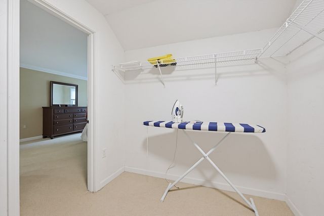 27 Heritage Avenue, Ashland, MA 01721