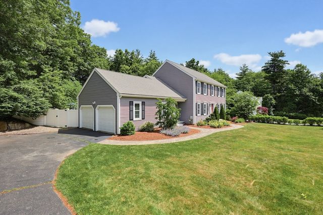 27 Heritage Avenue, Ashland, MA 01721
