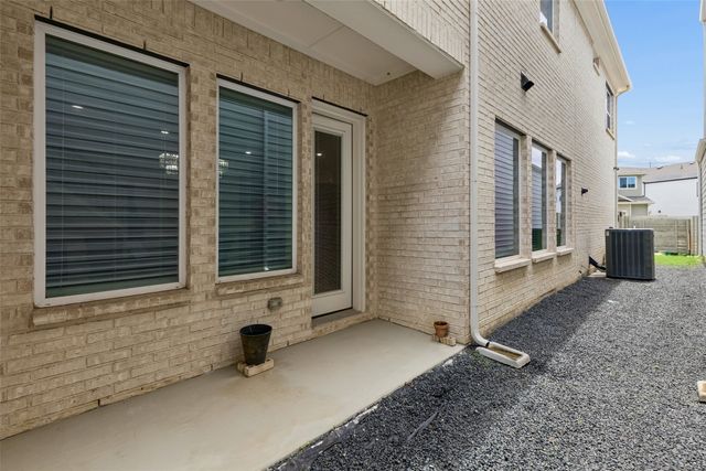 1047 Harmony Trail, Argyle, TX 76226