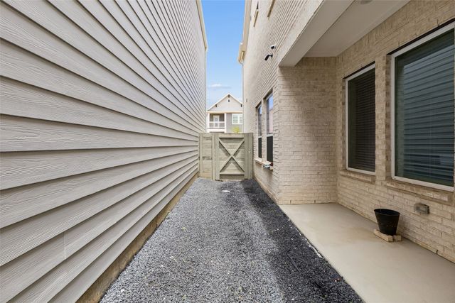 1047 Harmony Trail, Argyle, TX 76226