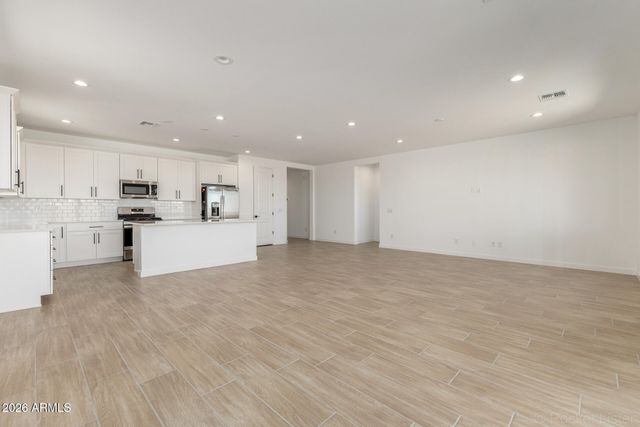 5018 W CHUCK BOX Road, Laveen, AZ 85339