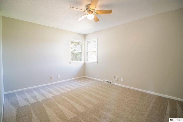 5235 N 96th Street, Omaha, NE 68134