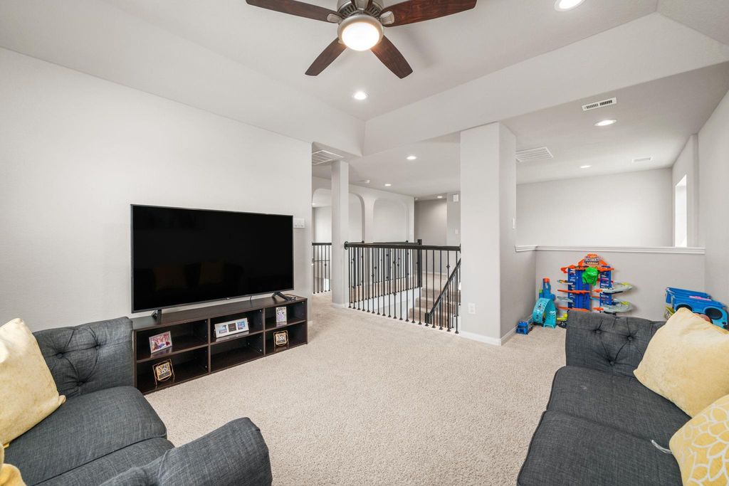 Image 26 of property listing at 60 Indian Wells Drive, Manvel, TX 77578