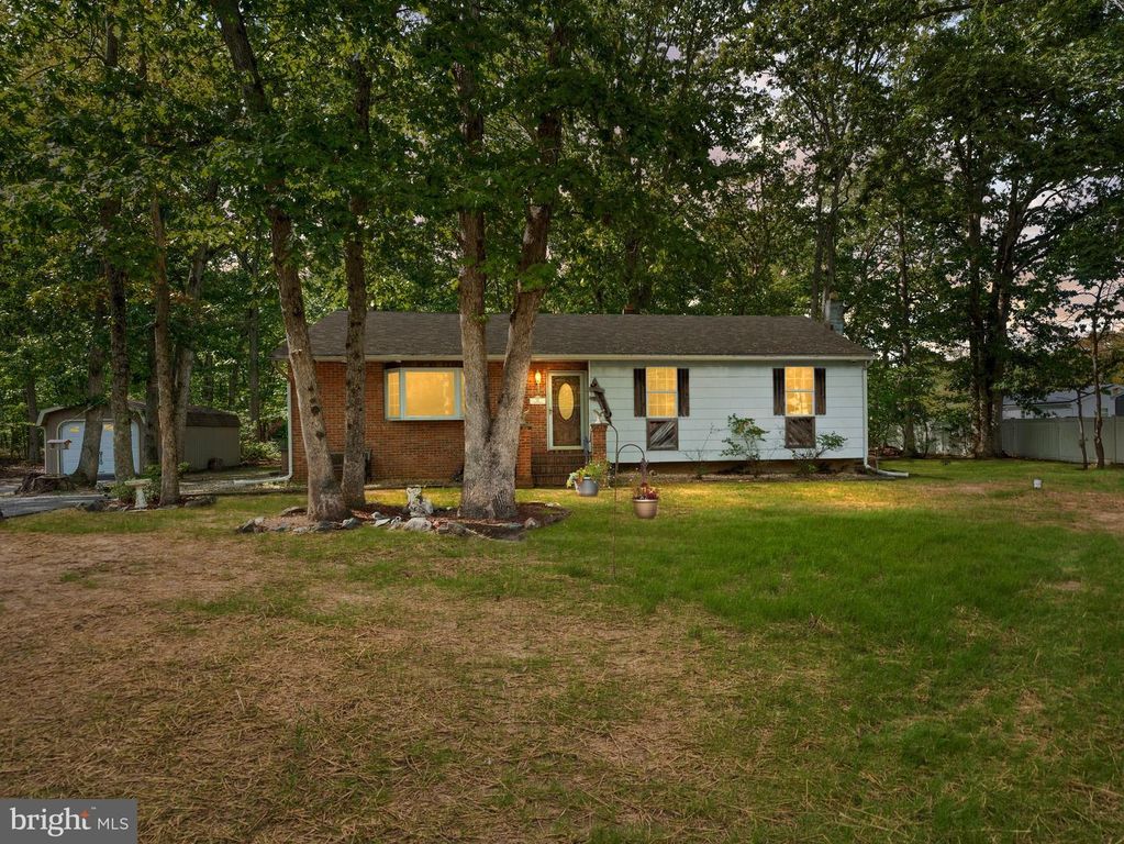 55 3RD AVE, Chesilhurst, NJ 08089