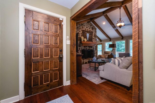 5 Woodsong Drive, Roland, AR 72135