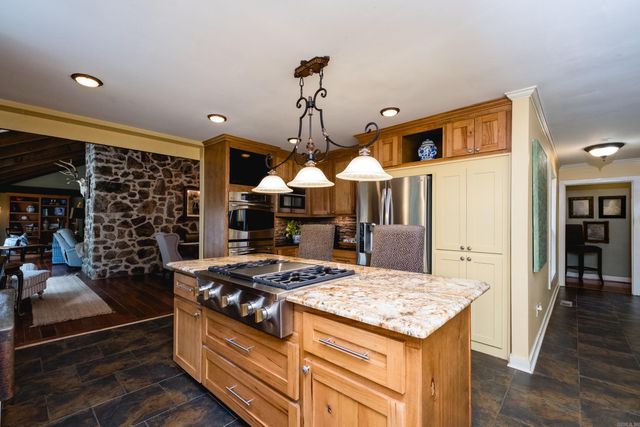 5 Woodsong Drive, Roland, AR 72135