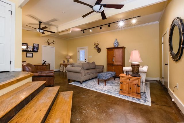 5 Woodsong Drive, Roland, AR 72135