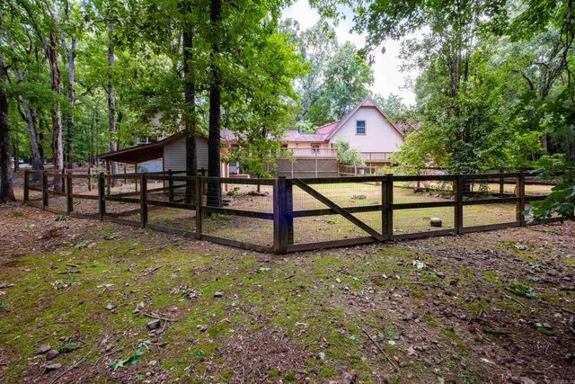 5 Woodsong Drive, Roland, AR 72135