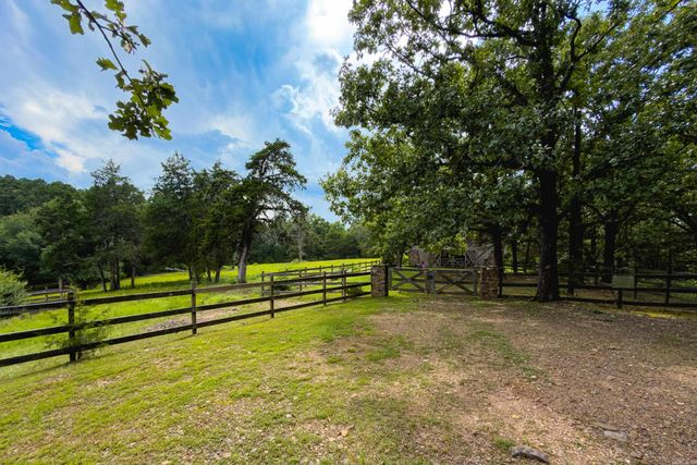5 Woodsong Drive, Roland, AR 72135