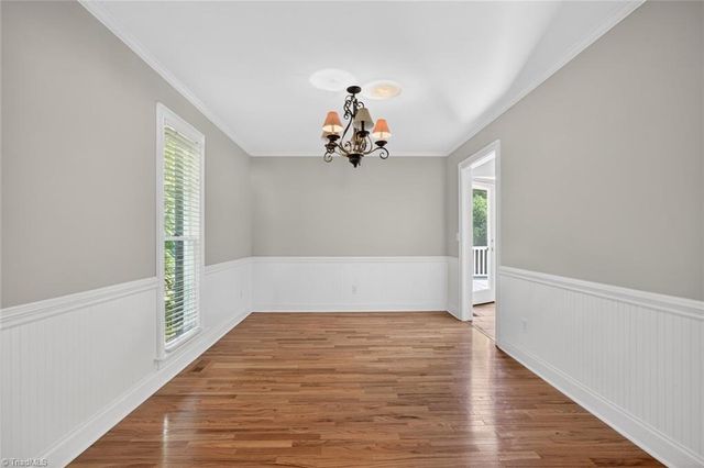 221 Leighmar Street, Clemmons, NC 27012