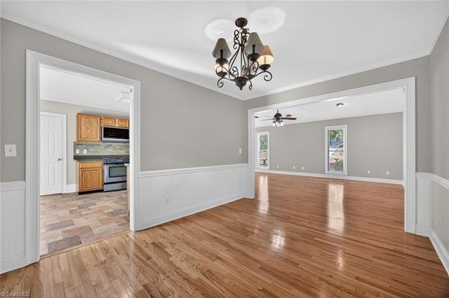 221 Leighmar Street, Clemmons, NC 27012