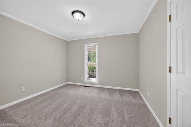 221 Leighmar Street, Clemmons, NC 27012
