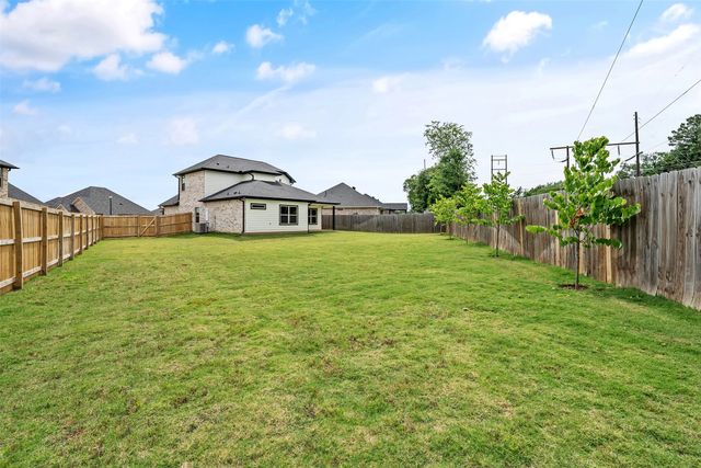 504 Cornerstone, Lindale, TX 75771