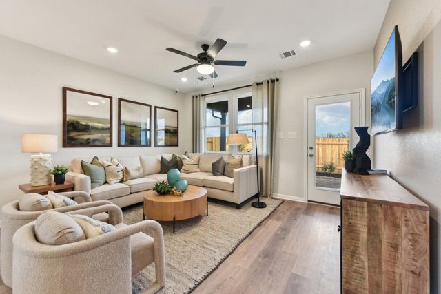 5613 Koshoa DR, Austin, TX 78754