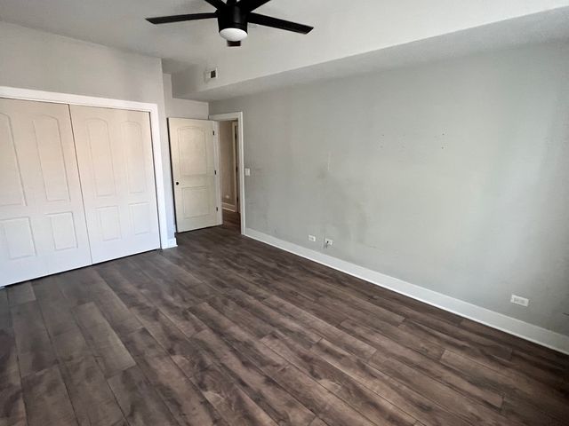 3355 W Huron Street 1, Chicago, IL 60624