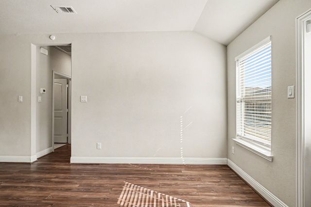 1421 Warringwood Drive, Greenville, TX 75402