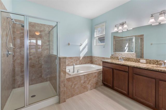 2626 YUKON CLIFF DRIVE, Ruskin, FL 33570