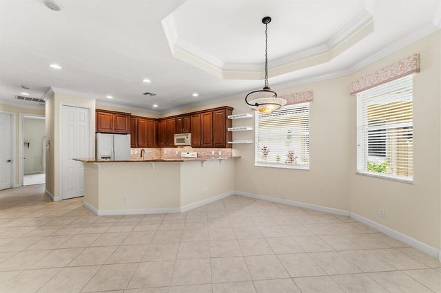 7328 Sea Pines Court, Port St. Lucie, FL 34986