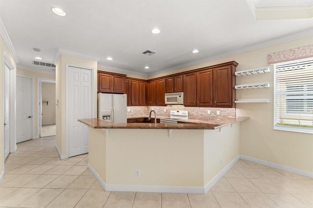 7328 Sea Pines Court, Port St. Lucie, FL 34986