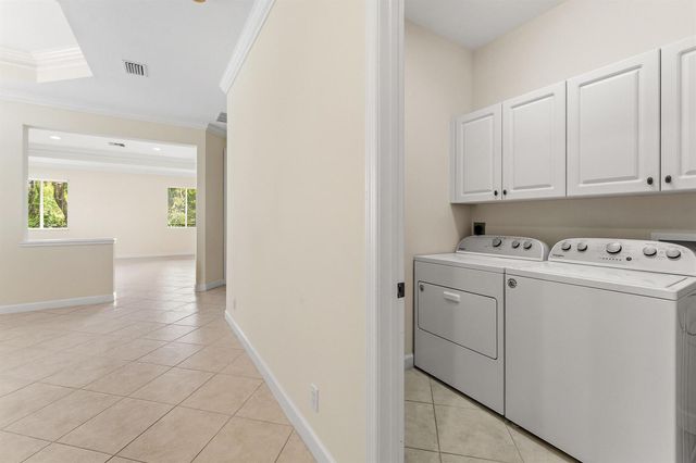 7328 Sea Pines Court, Port St. Lucie, FL 34986